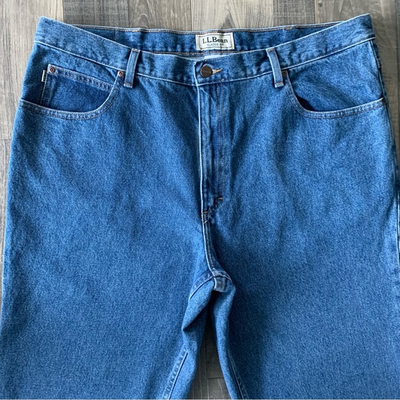 40x30 LL Bean Double L Classic Fit Denim Jeans 
Blue
ItemID 220626 - Picture 2 of 13